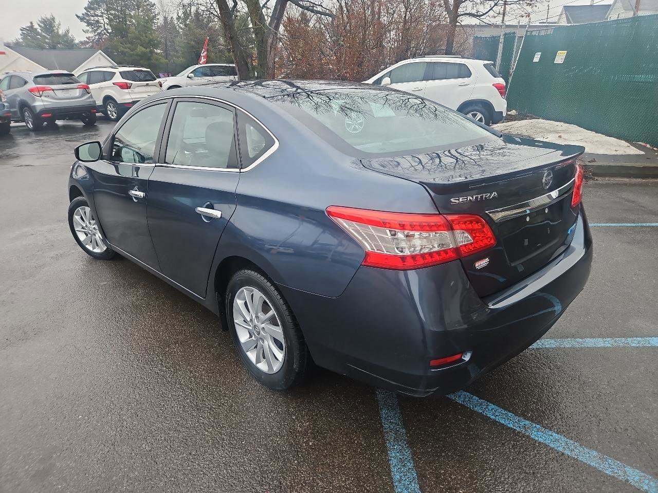 Used 2013 Nissan Sentra FE+ SV image 5