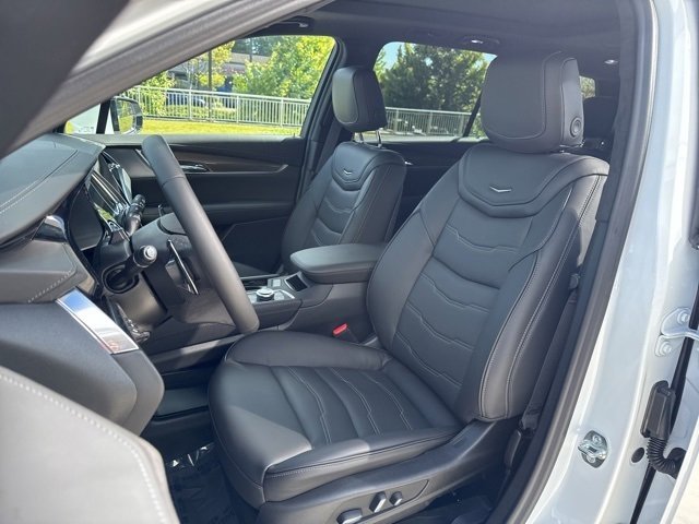 New 2025 Cadillac XT6 Sport w/ Platinum Package image 11