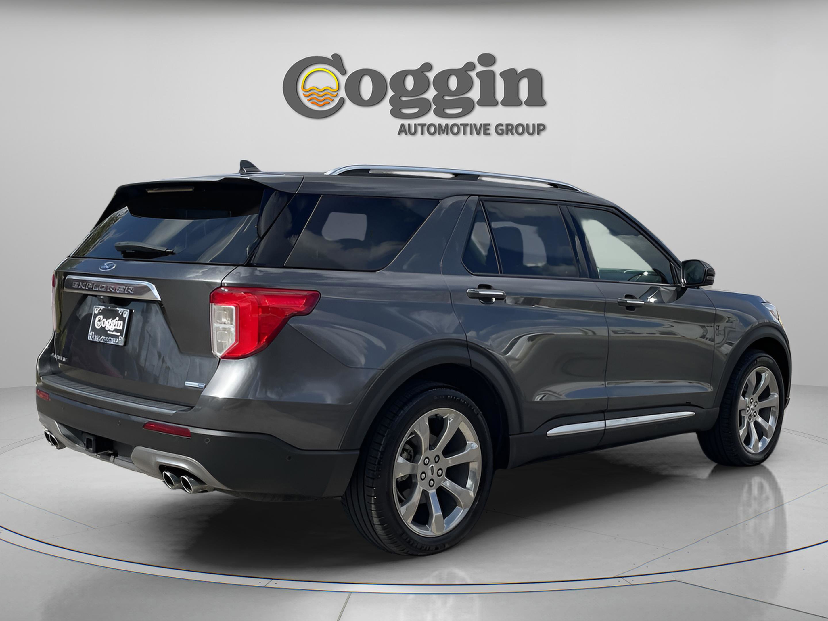 Used 2020 Ford Explorer Platinum w/ Premium Technology Package image 7