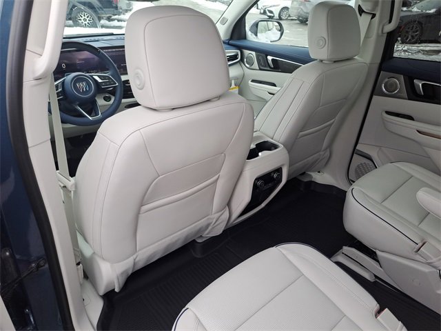 New 2026 Buick Enclave Avenir w/ Super Cruise Package image 11