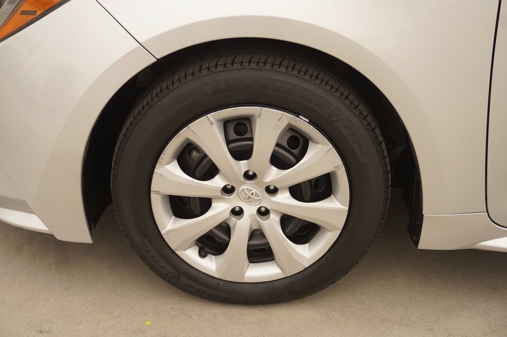 Certified 2024 Toyota Corolla LE FWD image 20