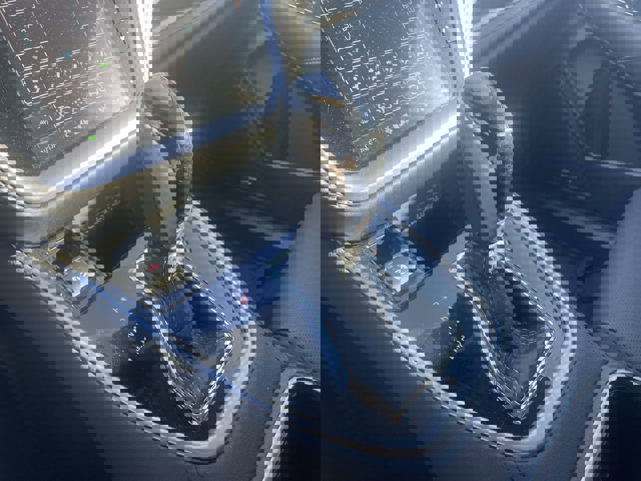 Certified 2025 Subaru Outback Limited image 24