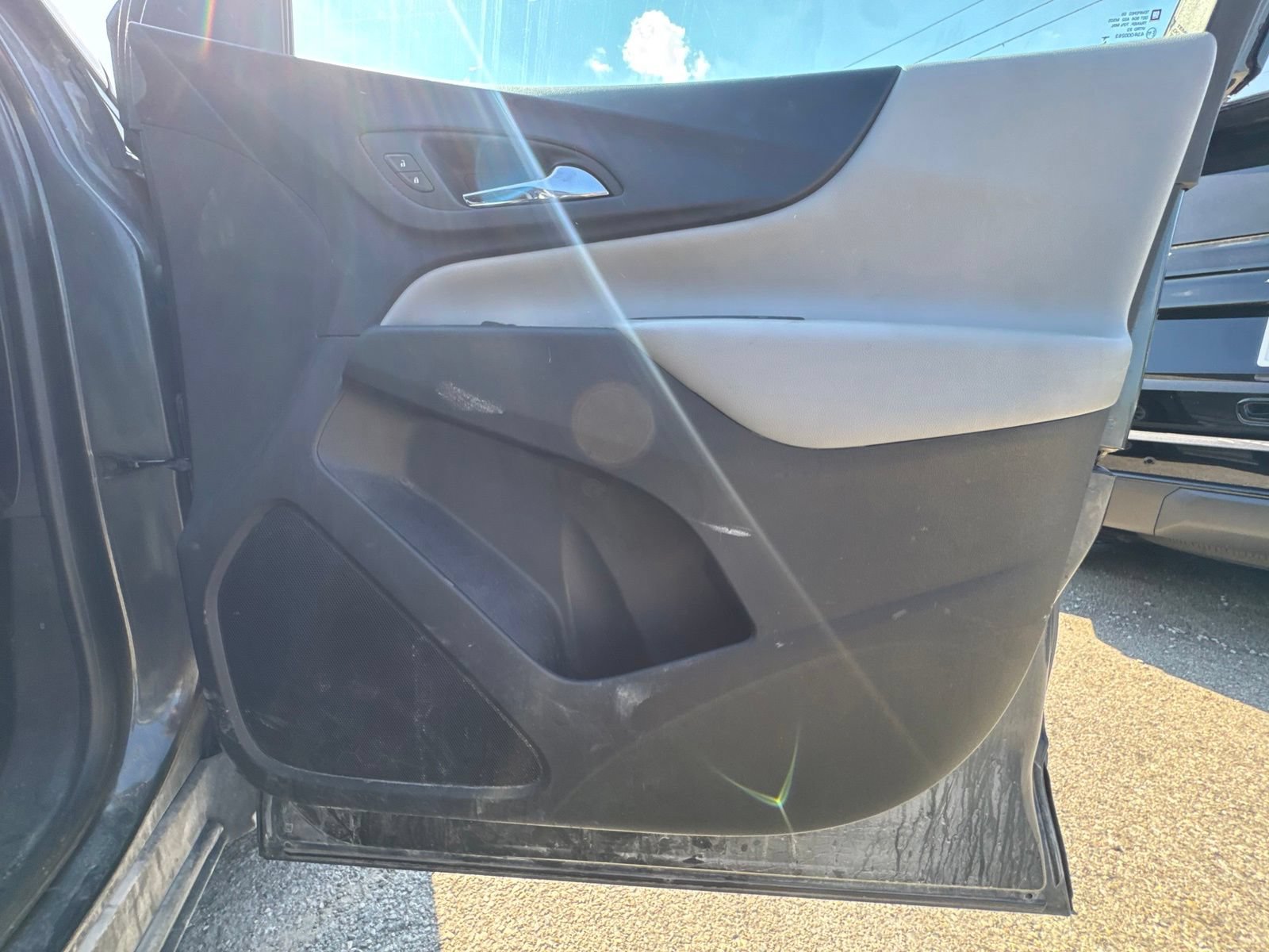 Used 2019 Chevrolet Equinox LS w/ LS Convenience Package AWD/4WD image 20