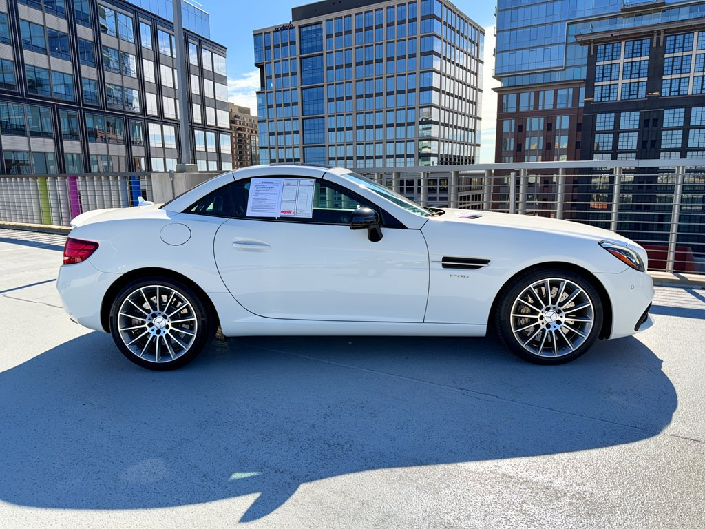 Used 2017 Mercedes-Benz SLC 43 AMG image 8