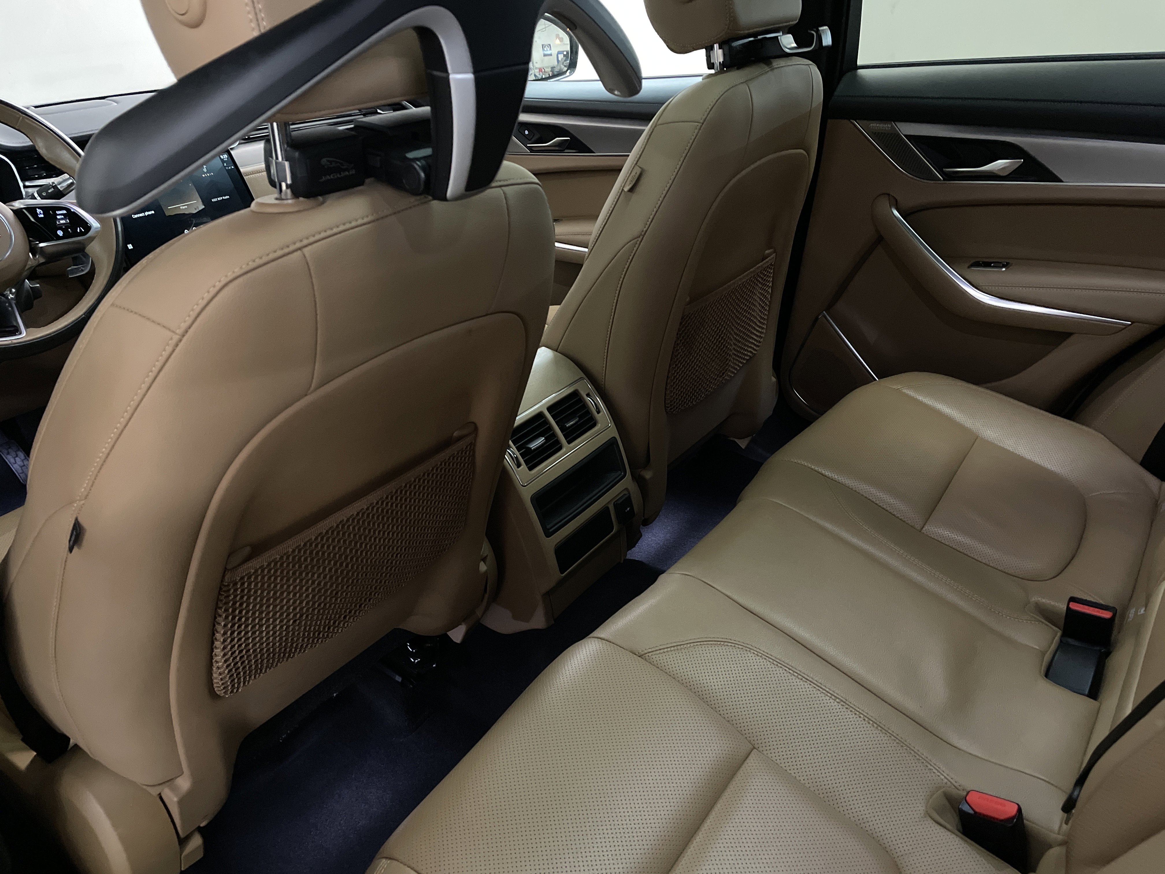 Used 2021 Jaguar F-PACE S AWD/4WD image 23