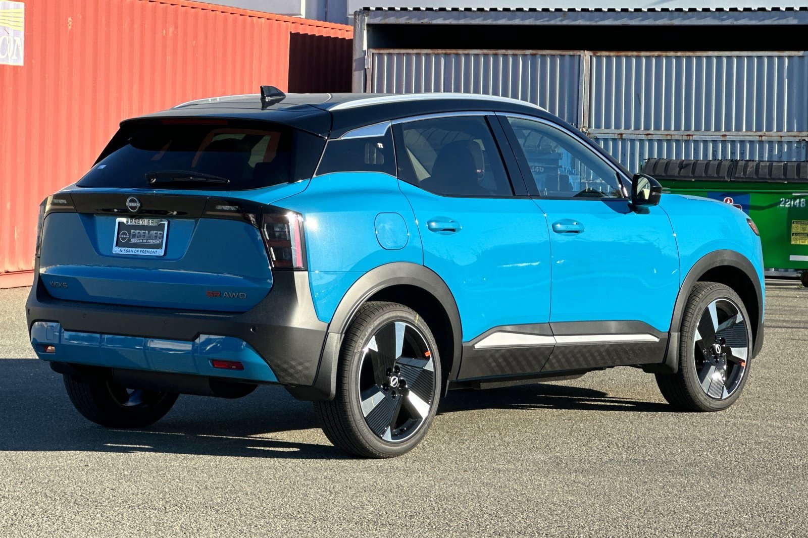 New 2026 Nissan Kicks SR w/ SR Premium Package image 4