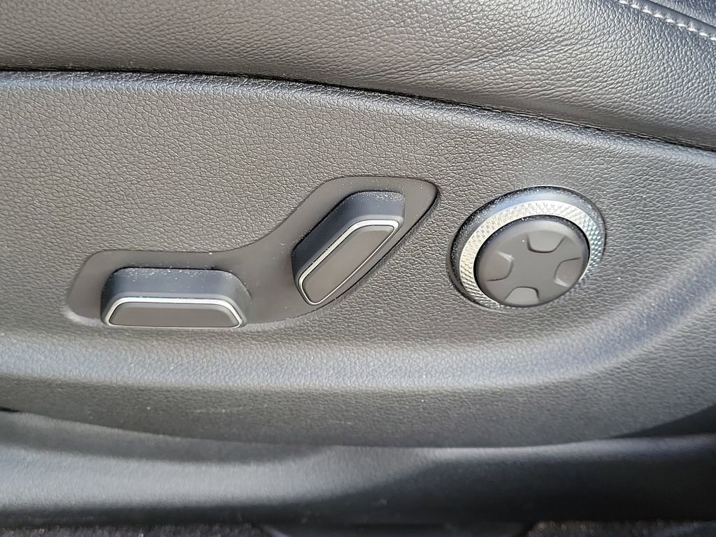 Used 2021 Genesis G80 3.5T image 11