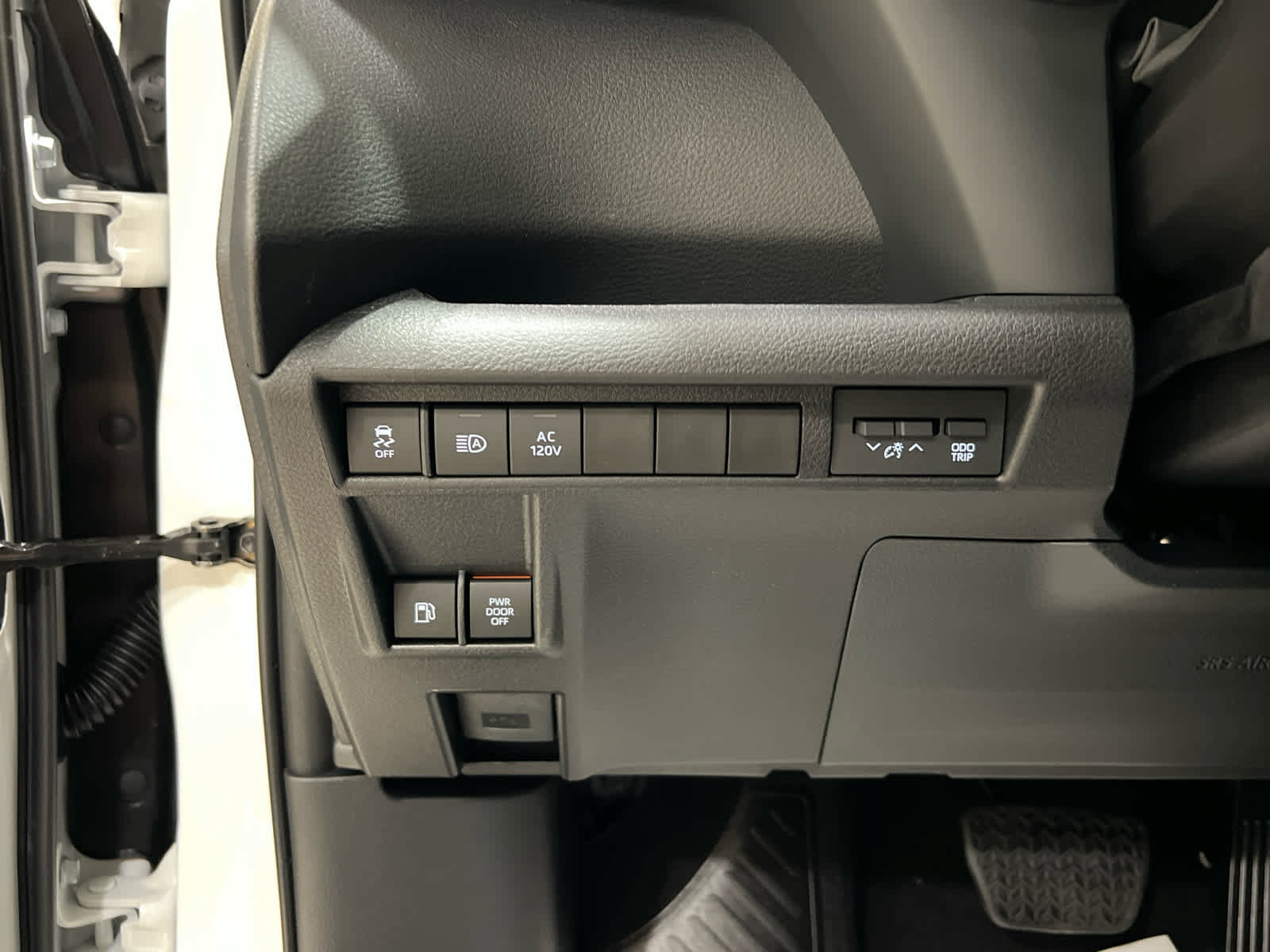 New 2026 Toyota Sienna XLE Woodland Edition AWD/4WD image 21