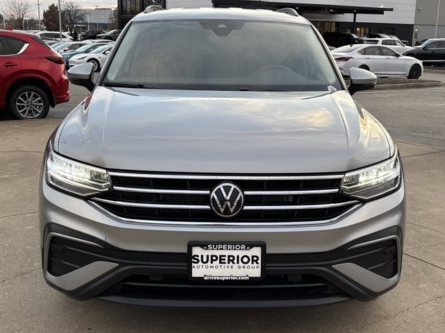 Used 2024 Volkswagen Tiguan S image 11