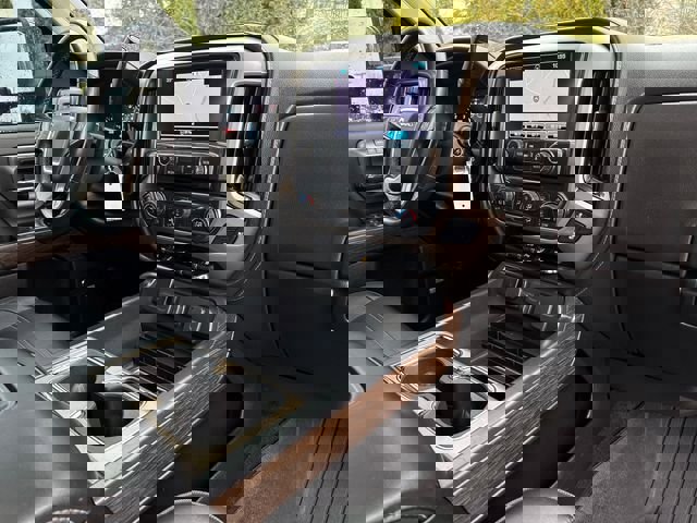 Used 2018 GMC Sierra 3500 Denali w/ Duramax Plus Package image 32