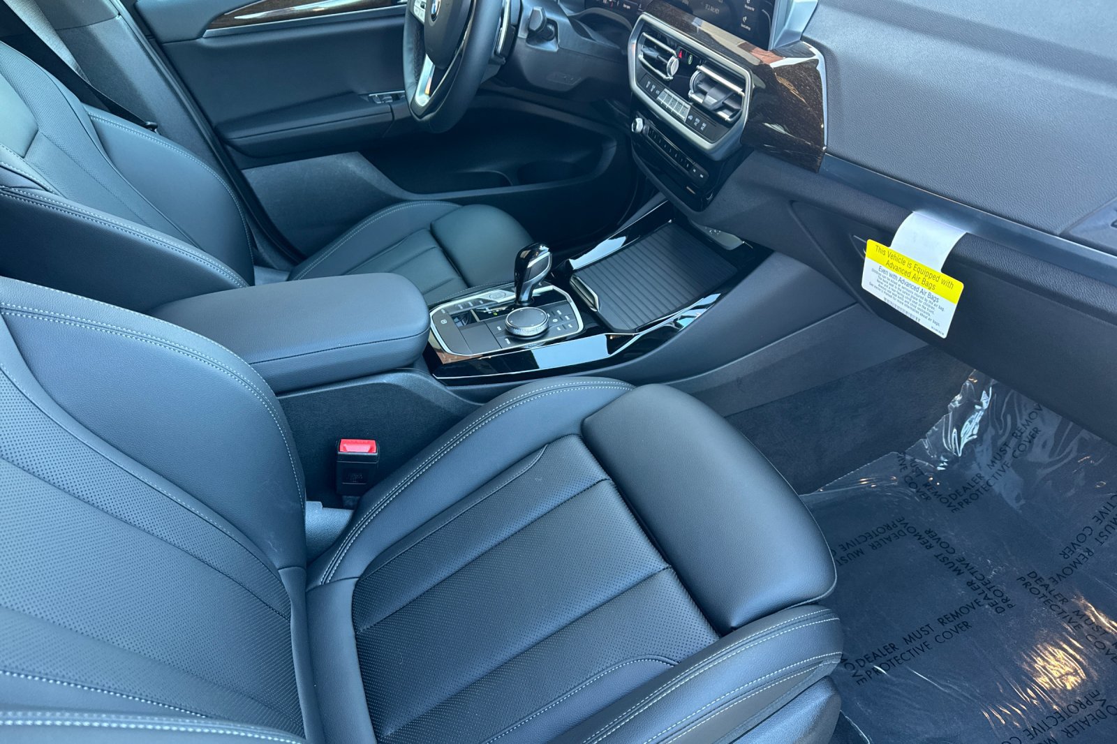 Used 2024 BMW X3 sDrive30i w/ Parking Assistance Package RWD image 19