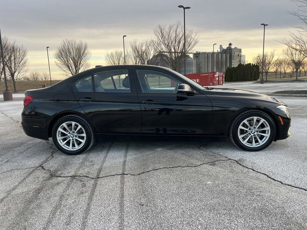 Used 2016 BMW 320i xDrive Sedan image 6