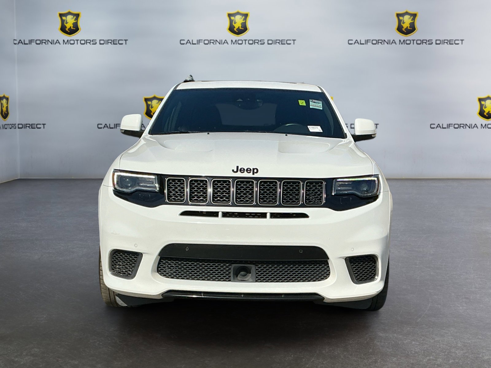 Used 2018 Jeep Grand Cherokee Trackhawk image 2