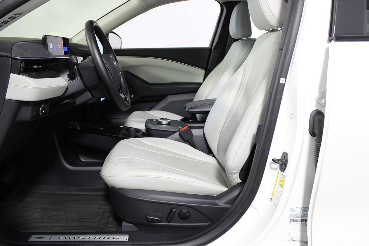 Used 2023 Ford Mustang Mach-E Premium RWD image 11