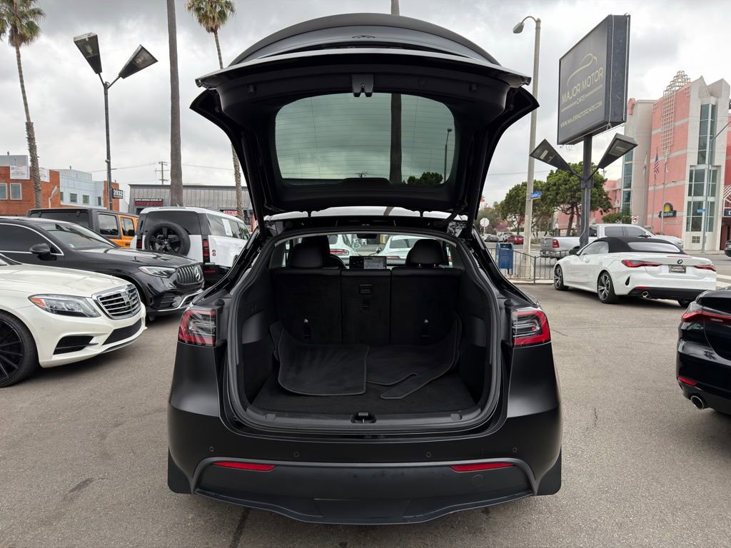 Used 2021 Tesla Model Y Performance image 6