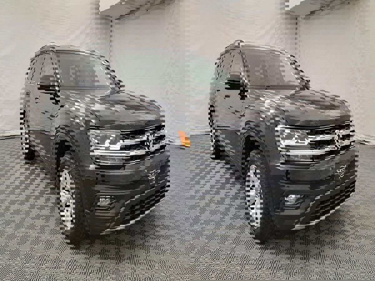 Used 2018 Volkswagen Atlas SE image 2