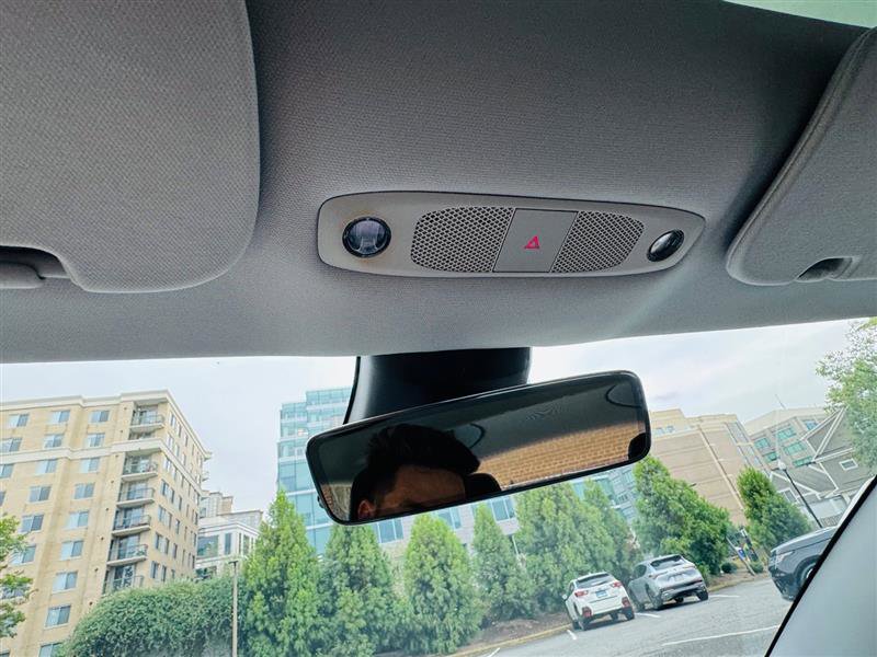 Used 2018 Tesla Model 3 image 35