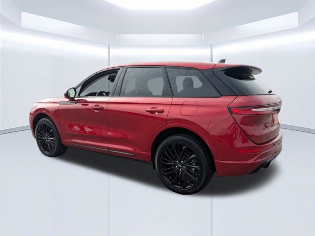 Used 2025 Lincoln Corsair FWD w/ Equipment Group 101A image 6