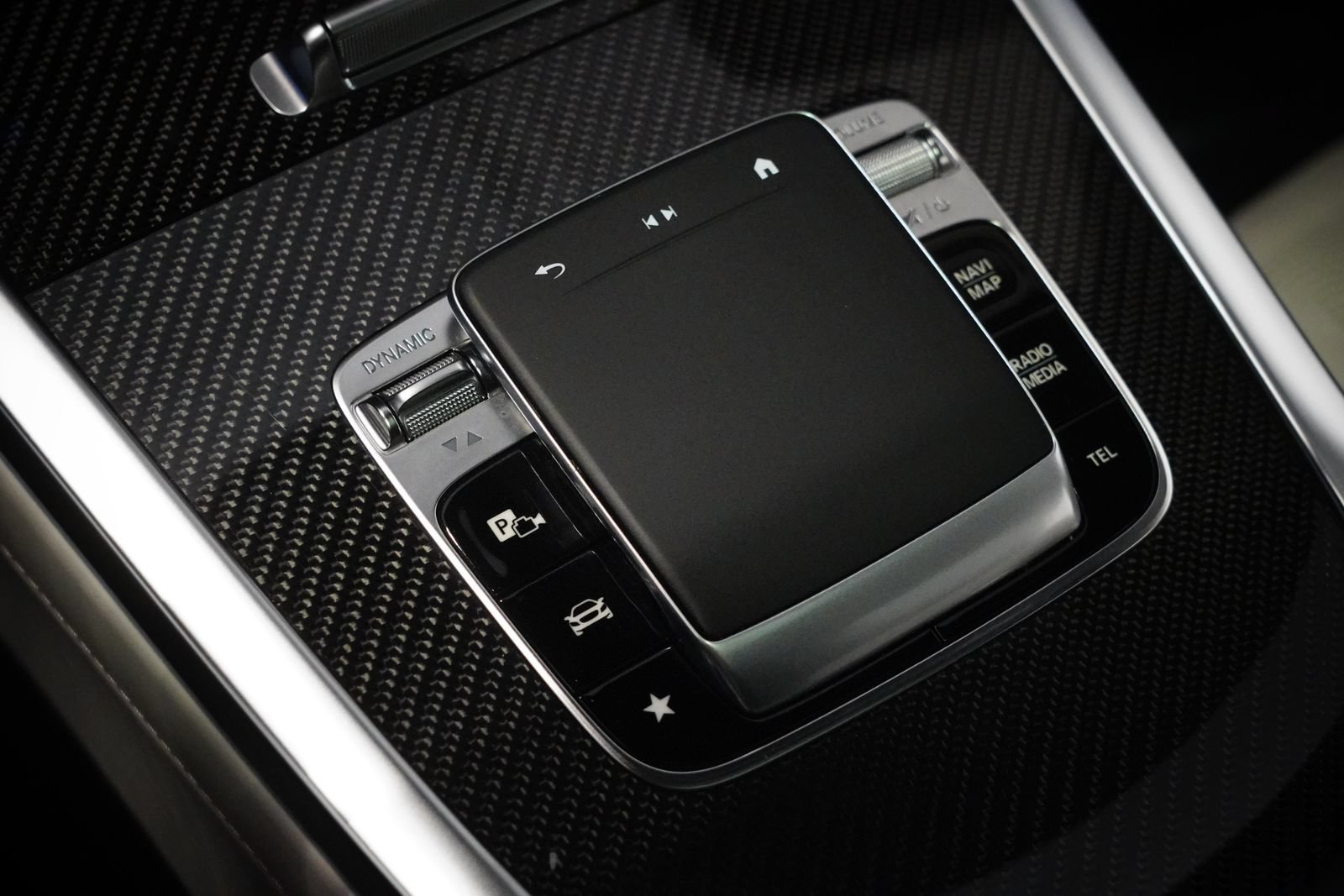 Certified 2025 Mercedes-Benz G 63 AMG 4MATIC image 29