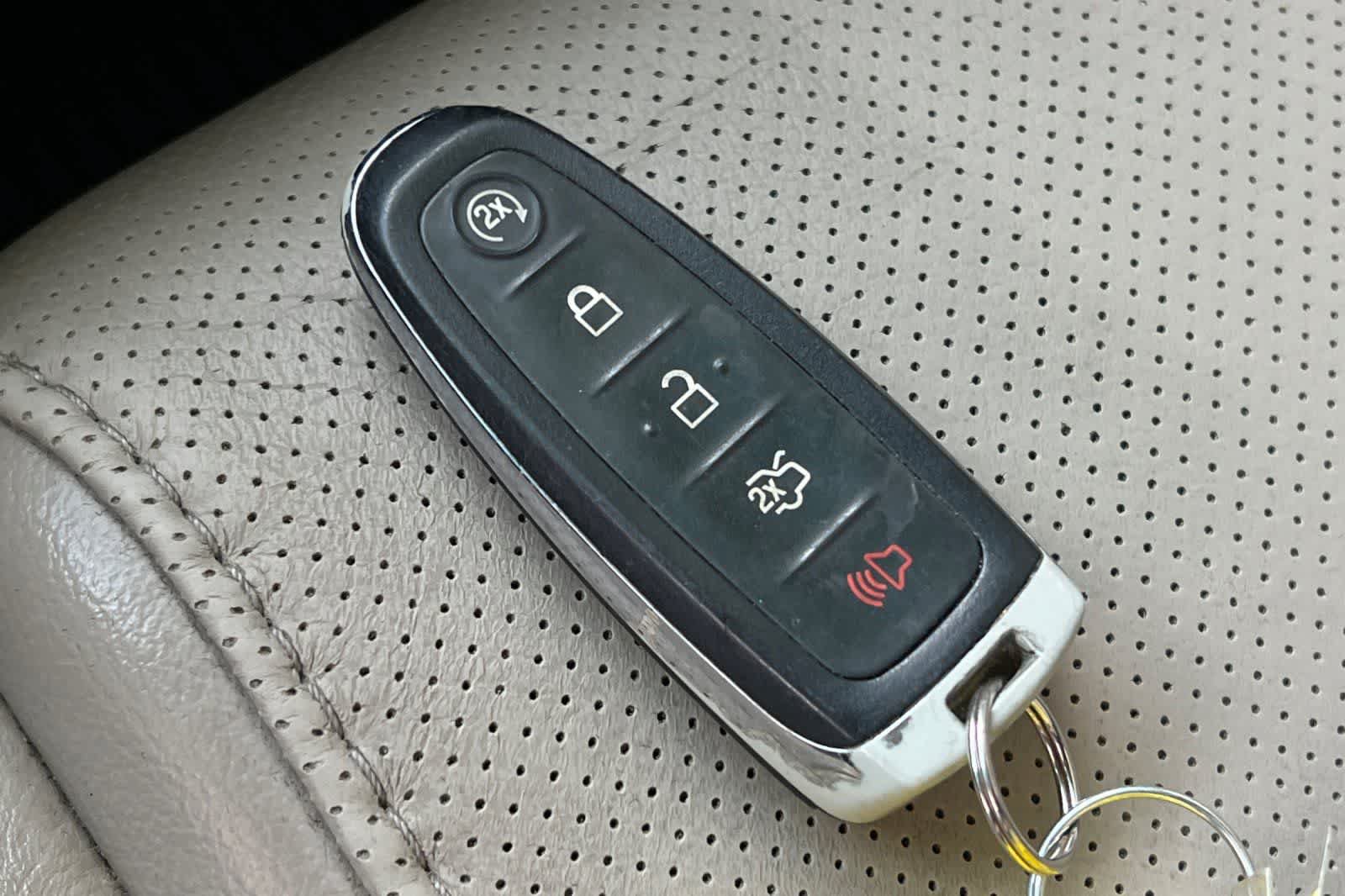 Used 2014 Ford Explorer Limited w/ Equipment Group 301A FWD image 26