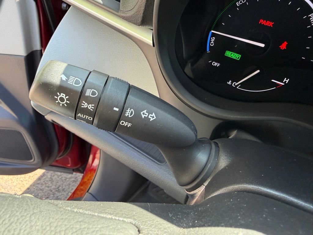 Certified 2023 Toyota Sienna XLE AWD/4WD image 33