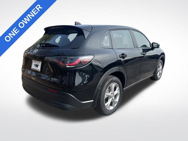 Used 2023 Honda HR-V LX image 2
