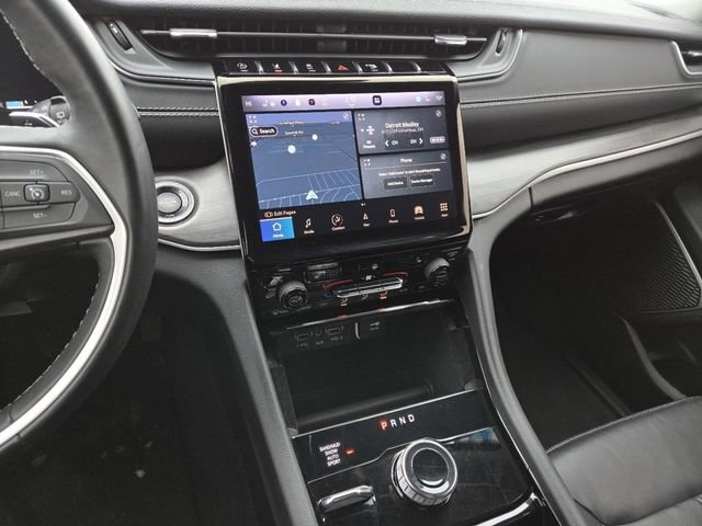 Used 2022 Jeep Grand Cherokee L Limited image 38