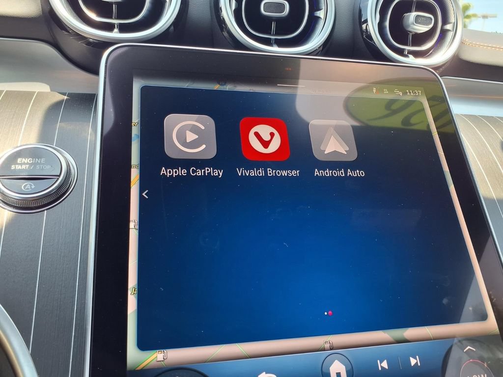 Used 2026 Mercedes-Benz CLE 300 4MATIC Cabriolet image 6