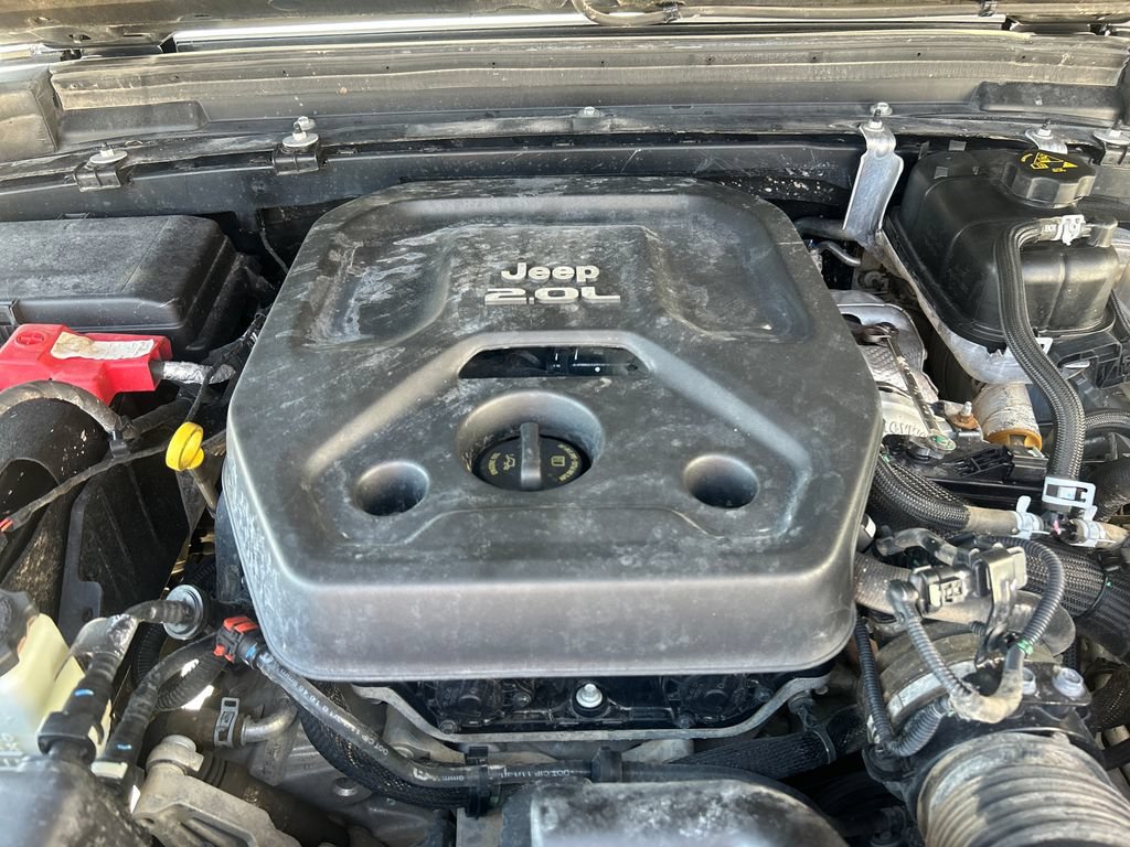 Used 2019 Jeep Wrangler Unlimited Sahara AWD/4WD image 22