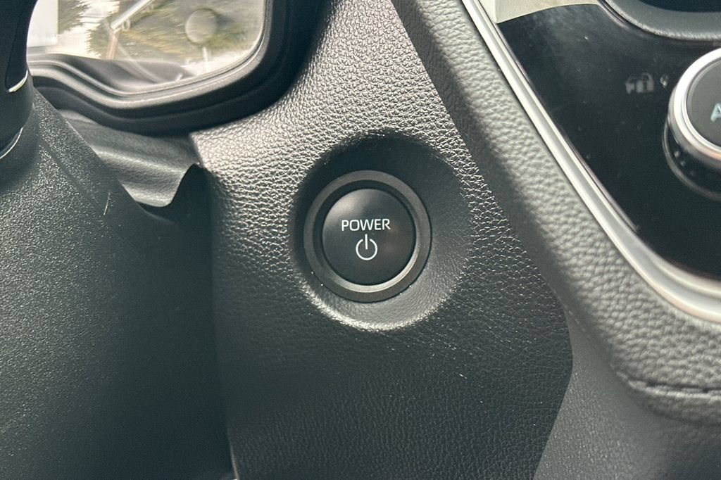 Certified 2025 Toyota Corolla Cross AWD Hybrid image 21