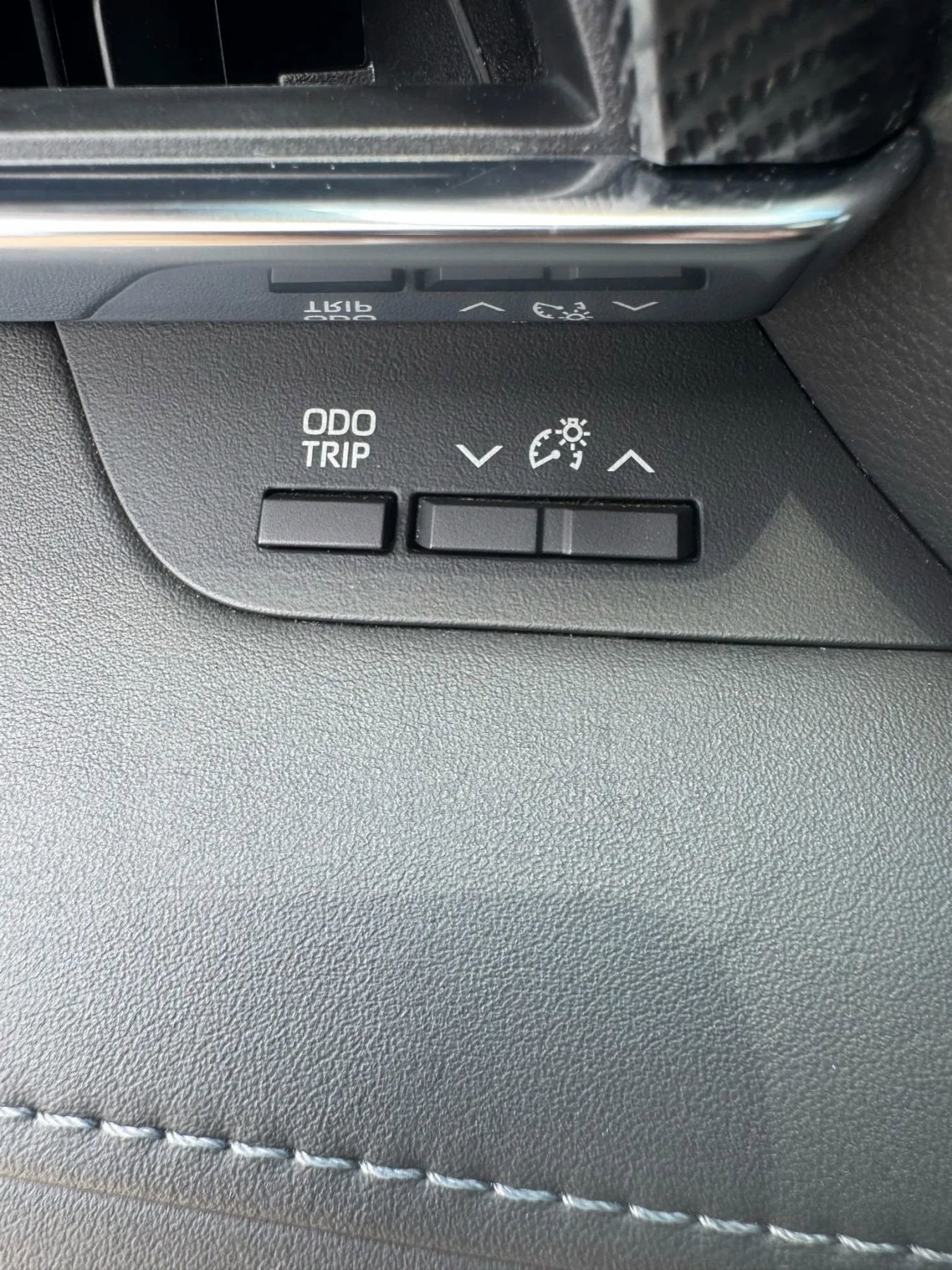 Used 2021 Toyota Highlander XSE AWD/4WD image 9