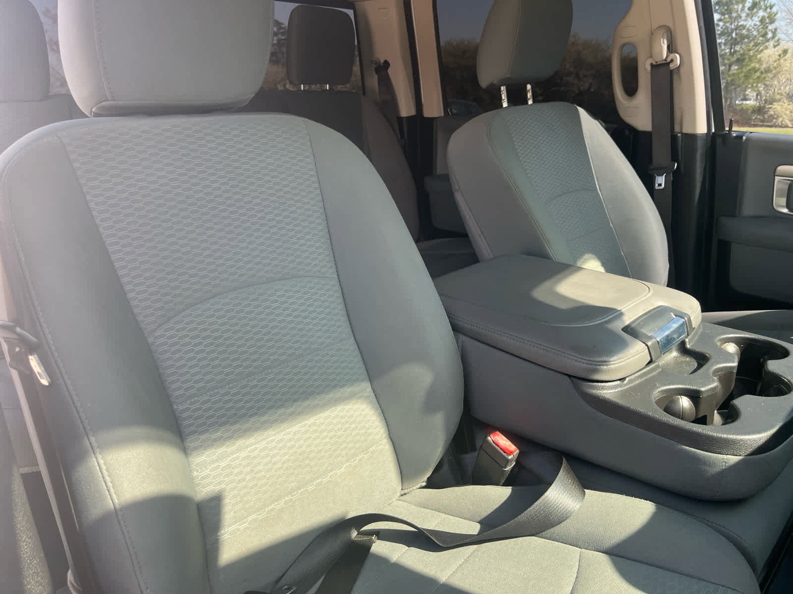 Used 2019 RAM 1500 Classic SLT image 25