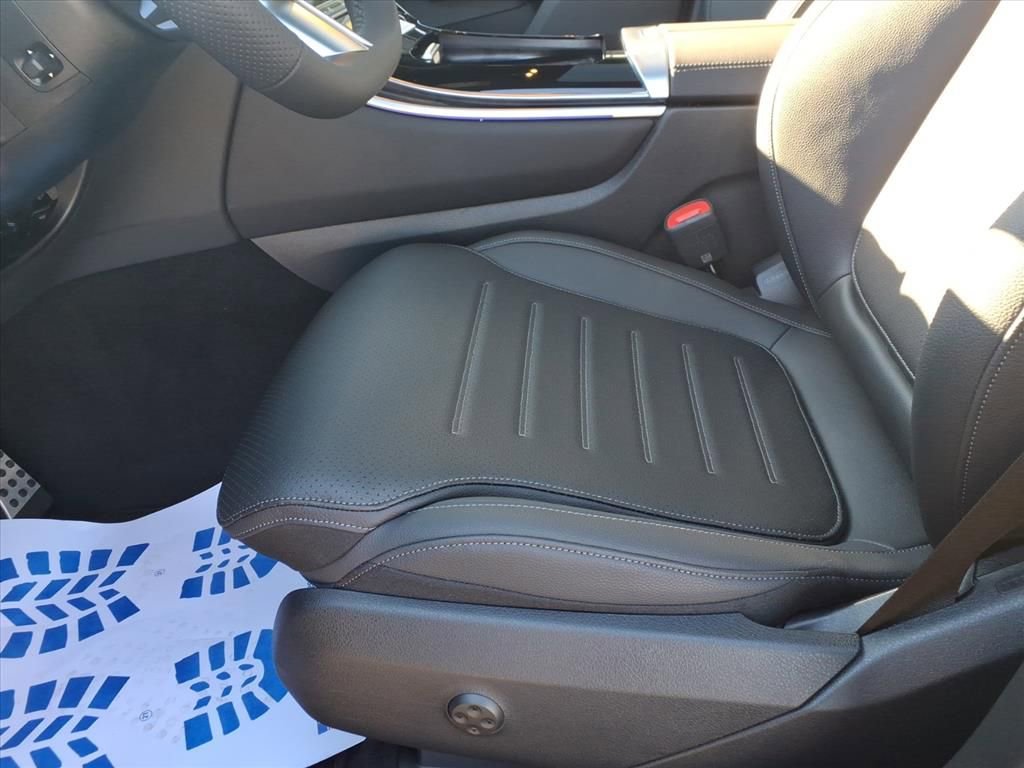 New 2026 Mercedes-Benz GLC 300 4MATIC image 15