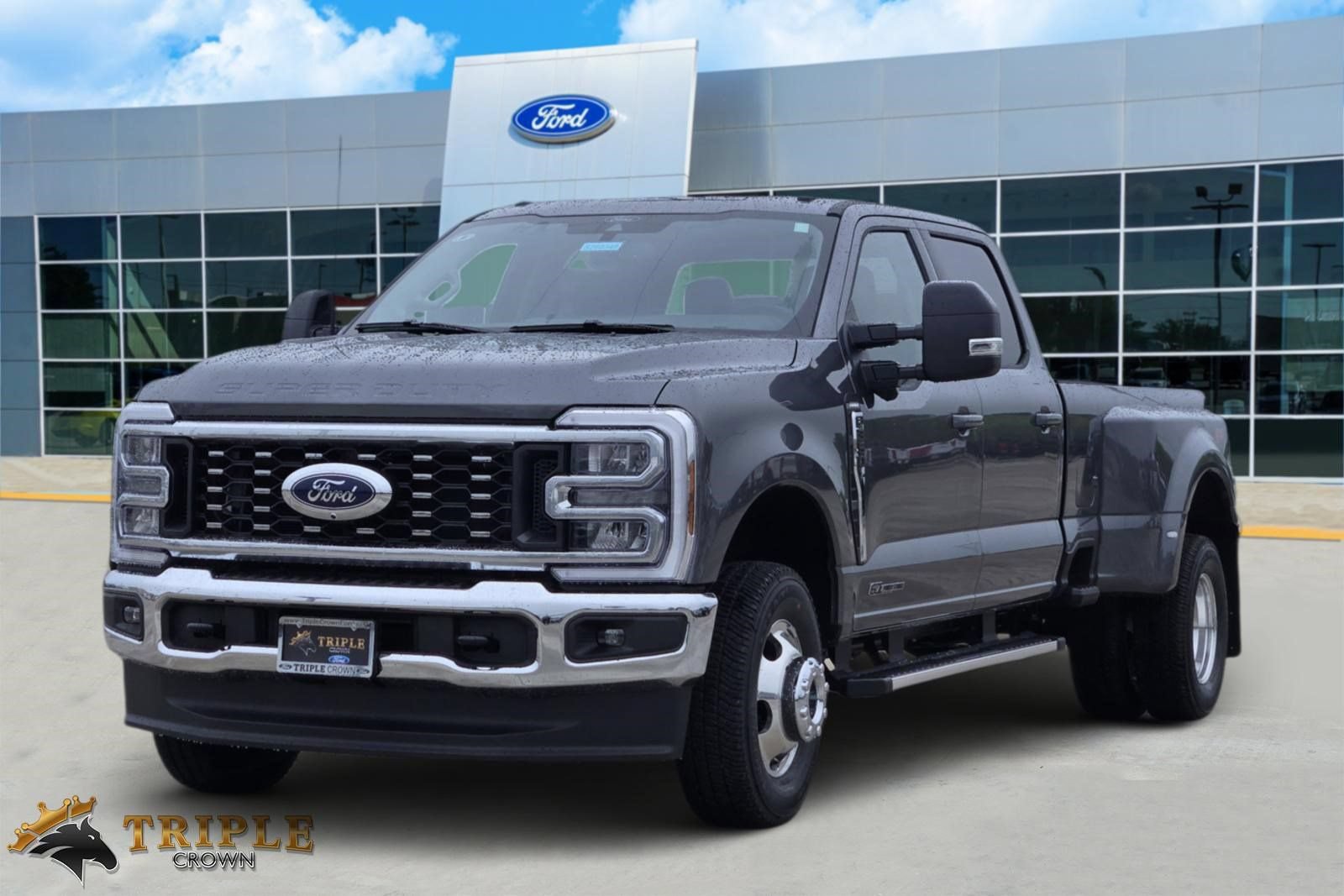 New 2026 Ford F350 Lariat w/ FX4 Off-Road Package AWD/4WD image 2