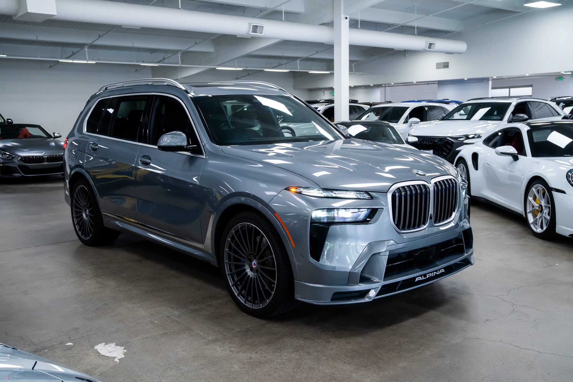 Used 2024 BMW ALPINA XB7 AWD/4WD image 29