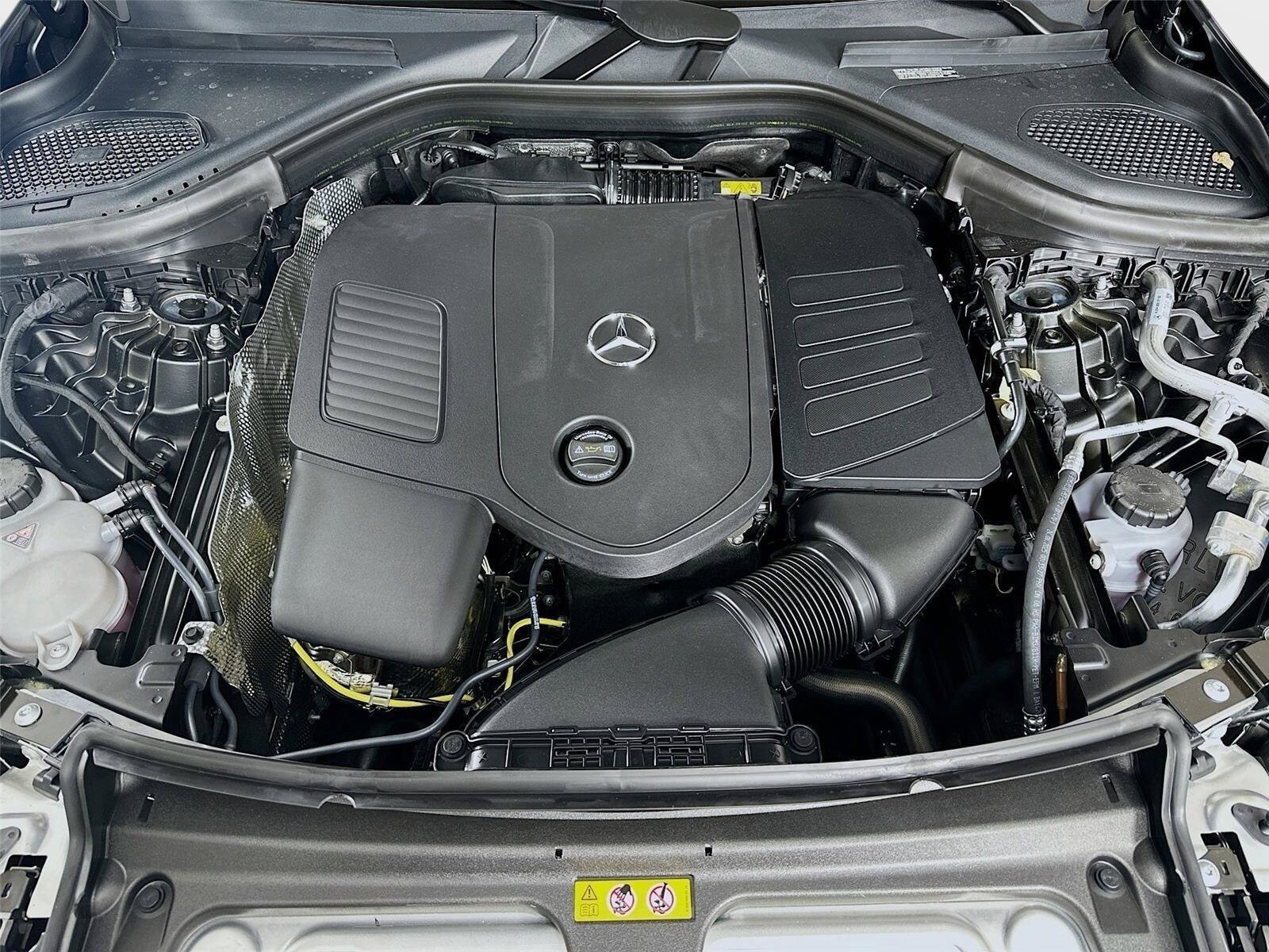 Certified 2026 Mercedes-Benz GLC 300 4MATIC image 36