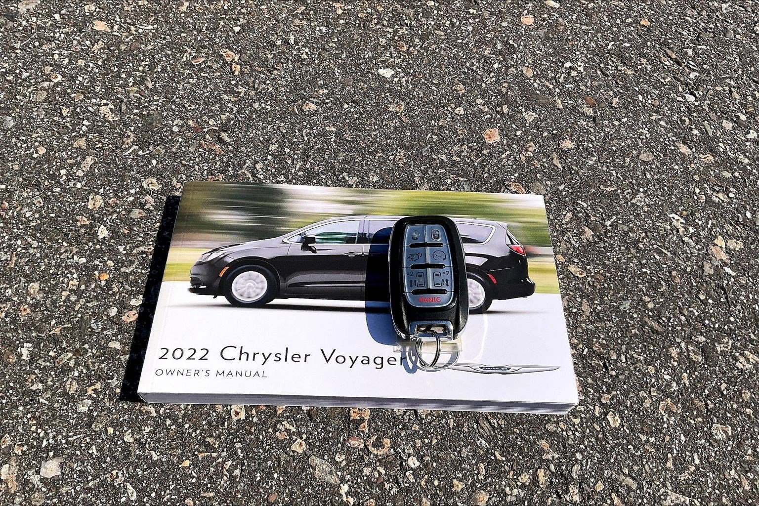 Certified 2022 Chrysler Voyager LX w/ Fleet Security Group image 10