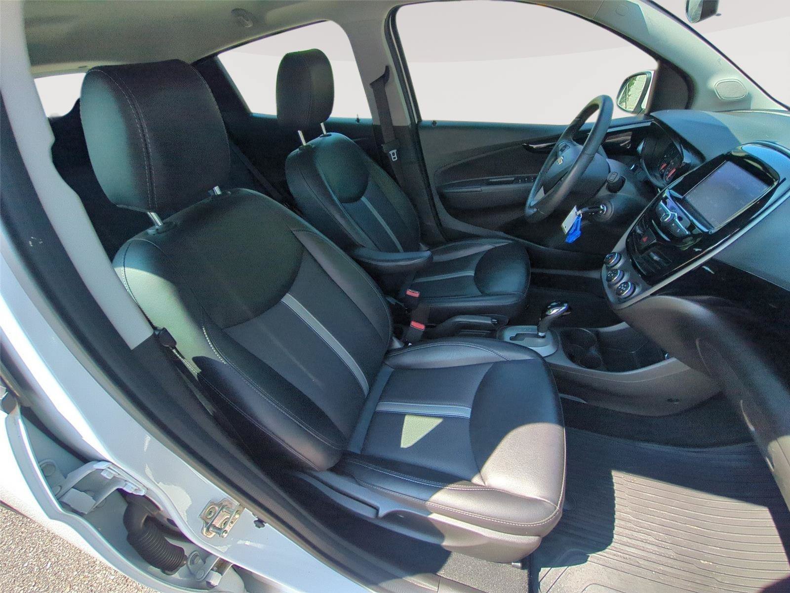 Used 2020 Chevrolet Spark ACTIV FWD image 32