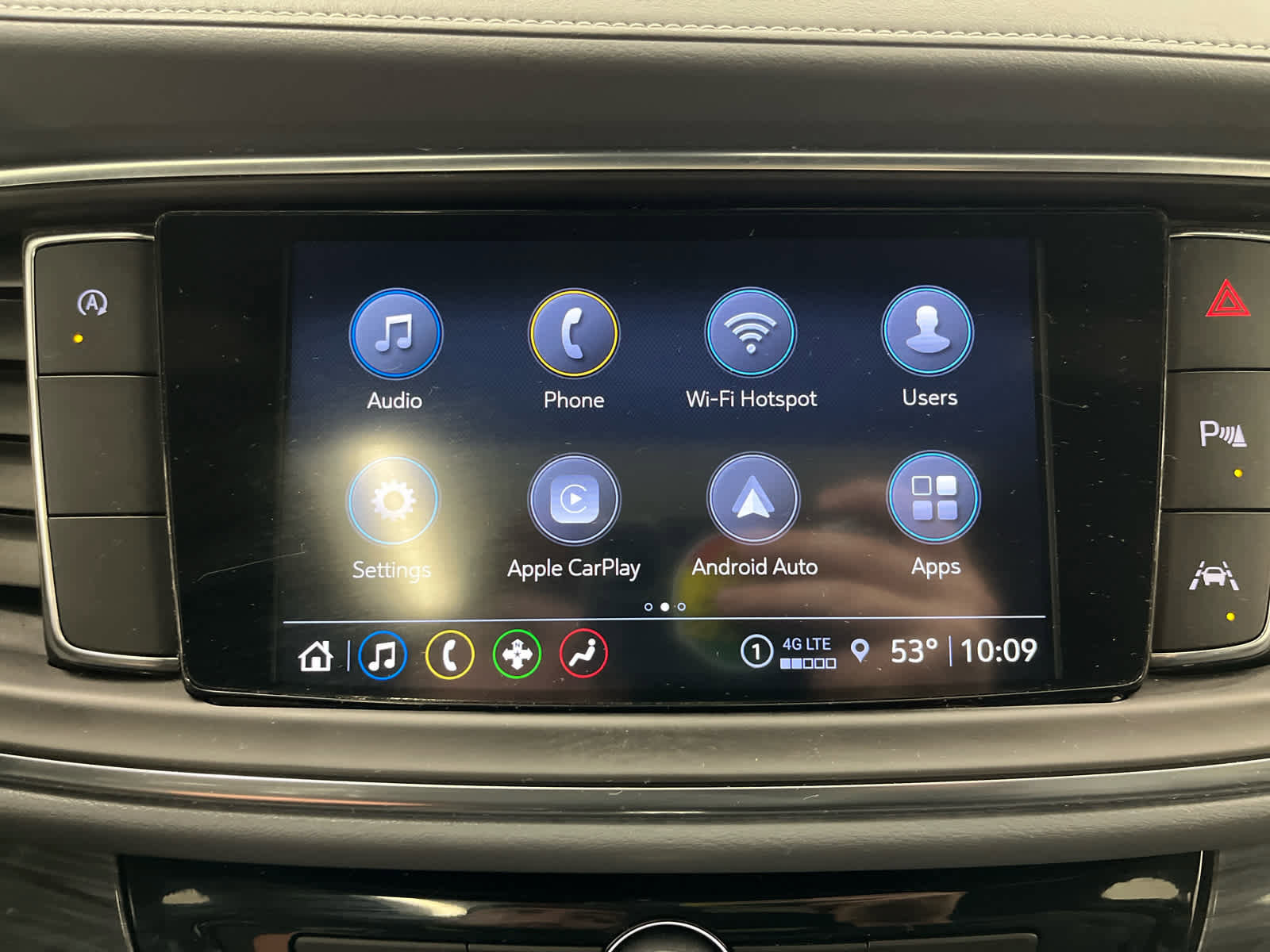 Used 2023 Buick Enclave Essence w/ Experience Buick Package image 30