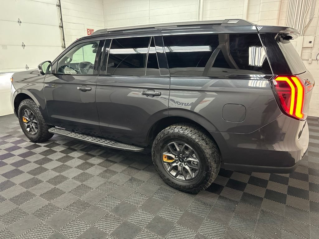 Used 2026 Ford Expedition Tremor AWD/4WD image 6