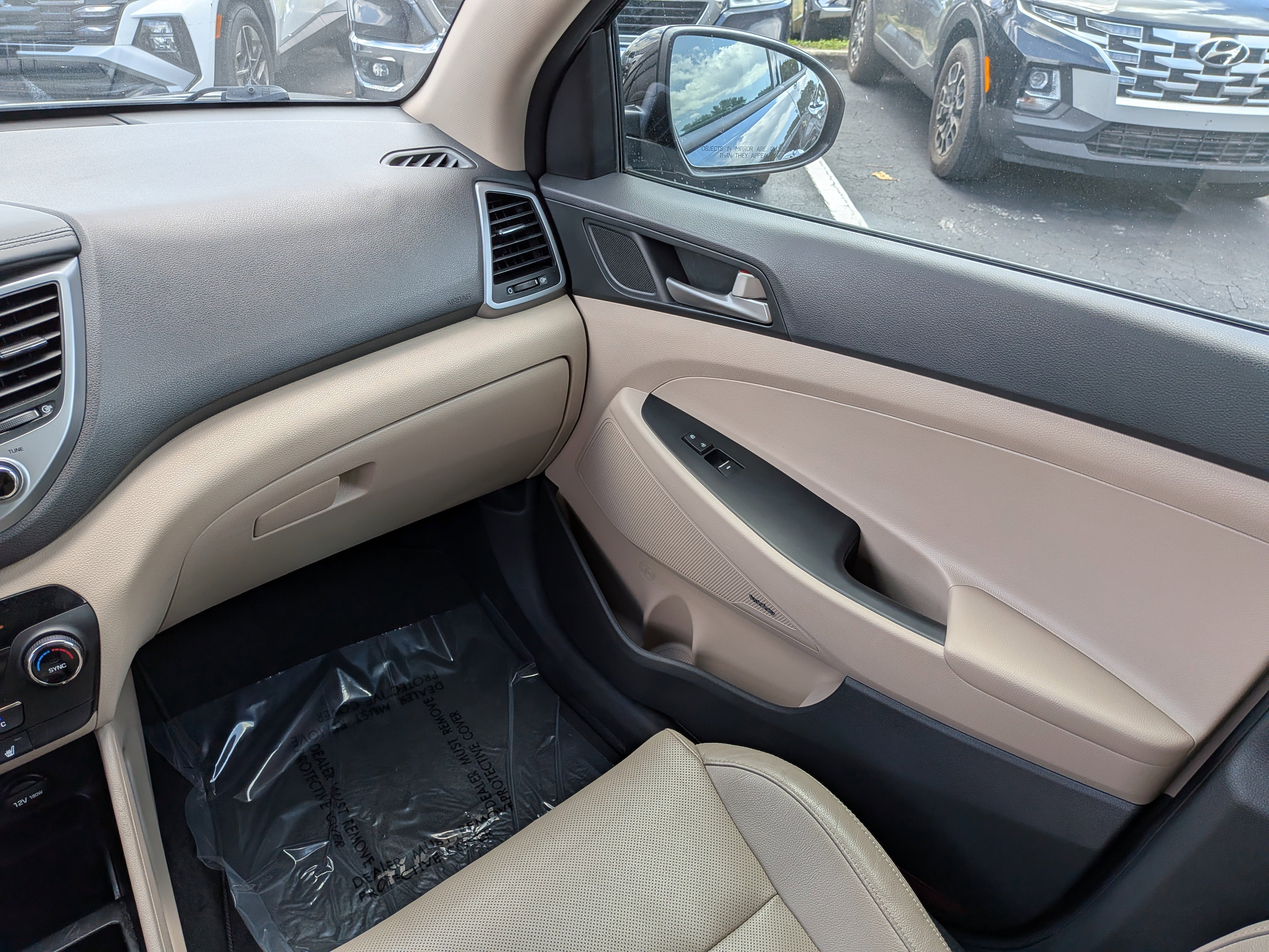 Used 2018 Hyundai Tucson Limited FWD image 18