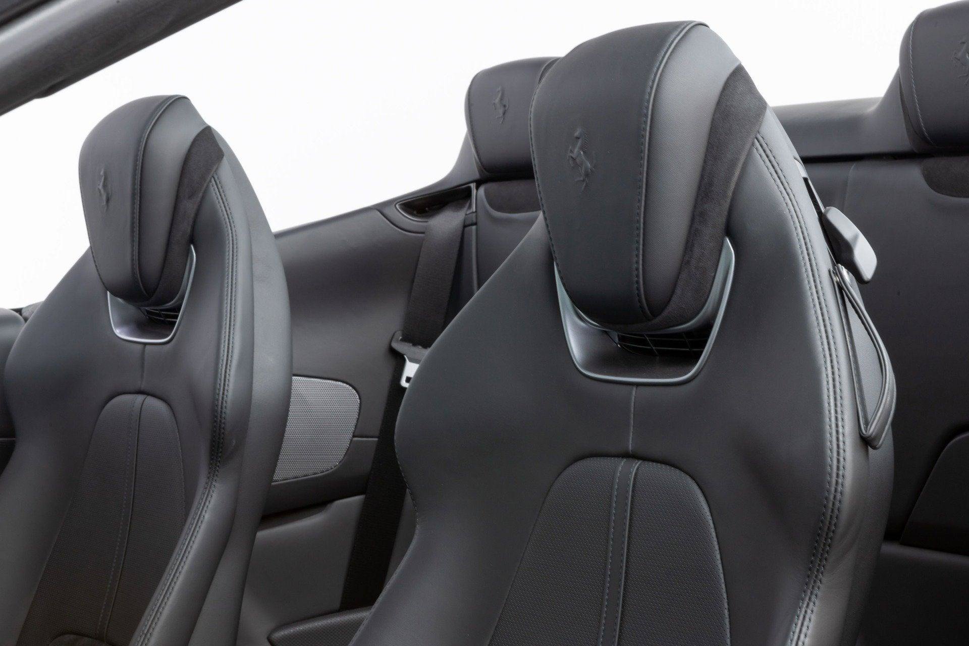 Certified 2024 Ferrari Roma Spider RWD image 28