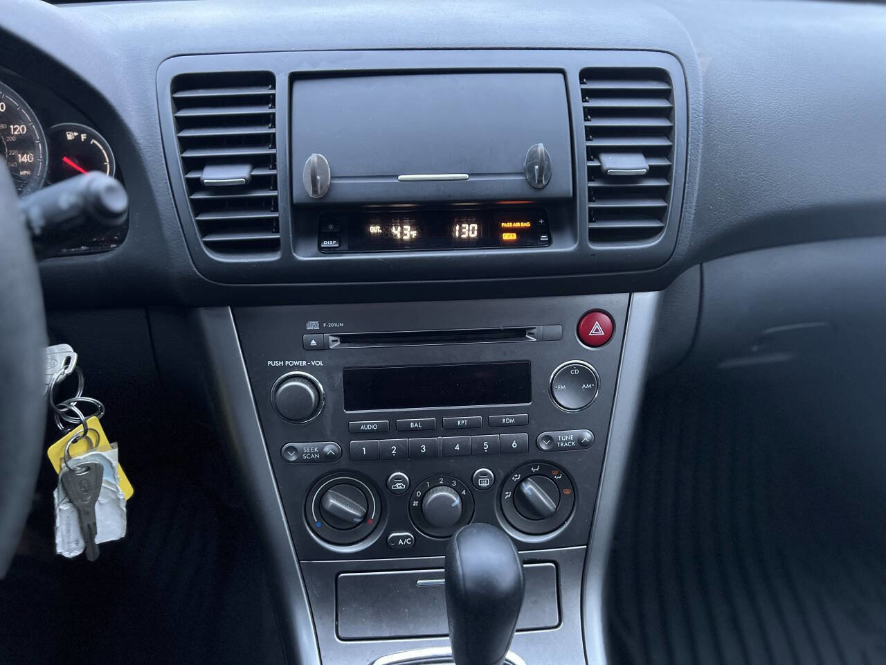 Used 2005 Subaru Outback 2.5i image 11