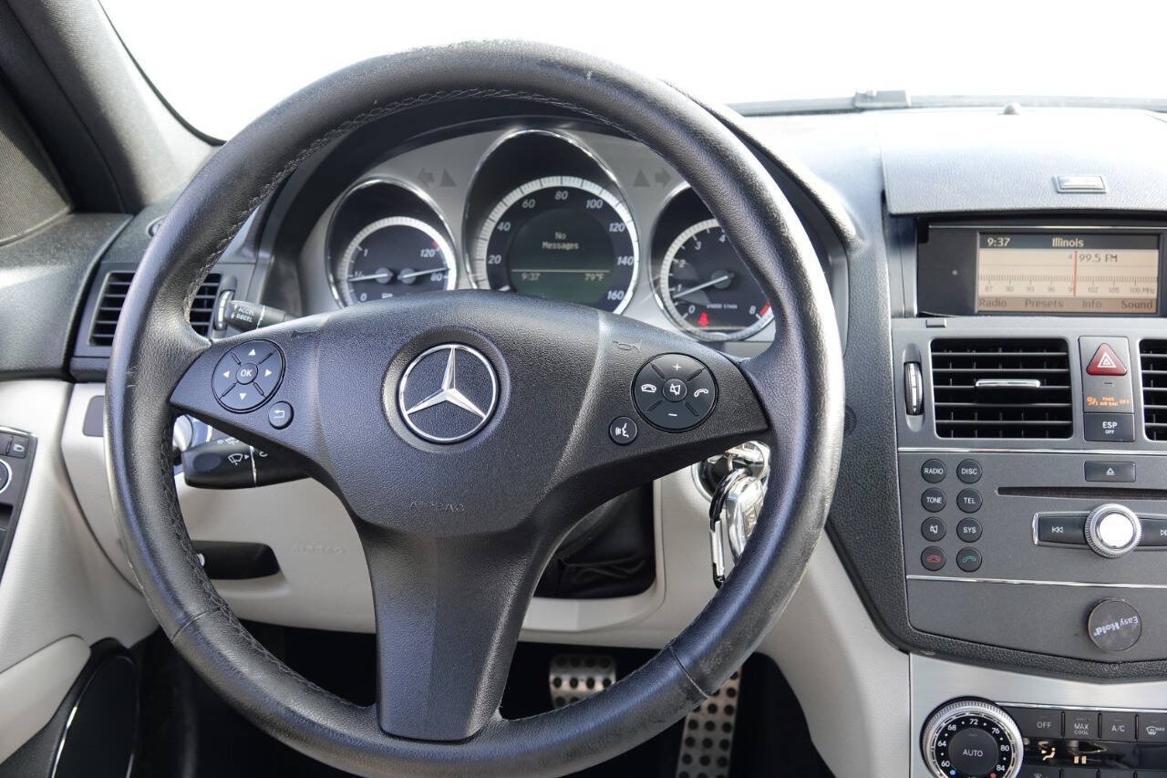 Used 2010 Mercedes-Benz C 300 Sedan image 78