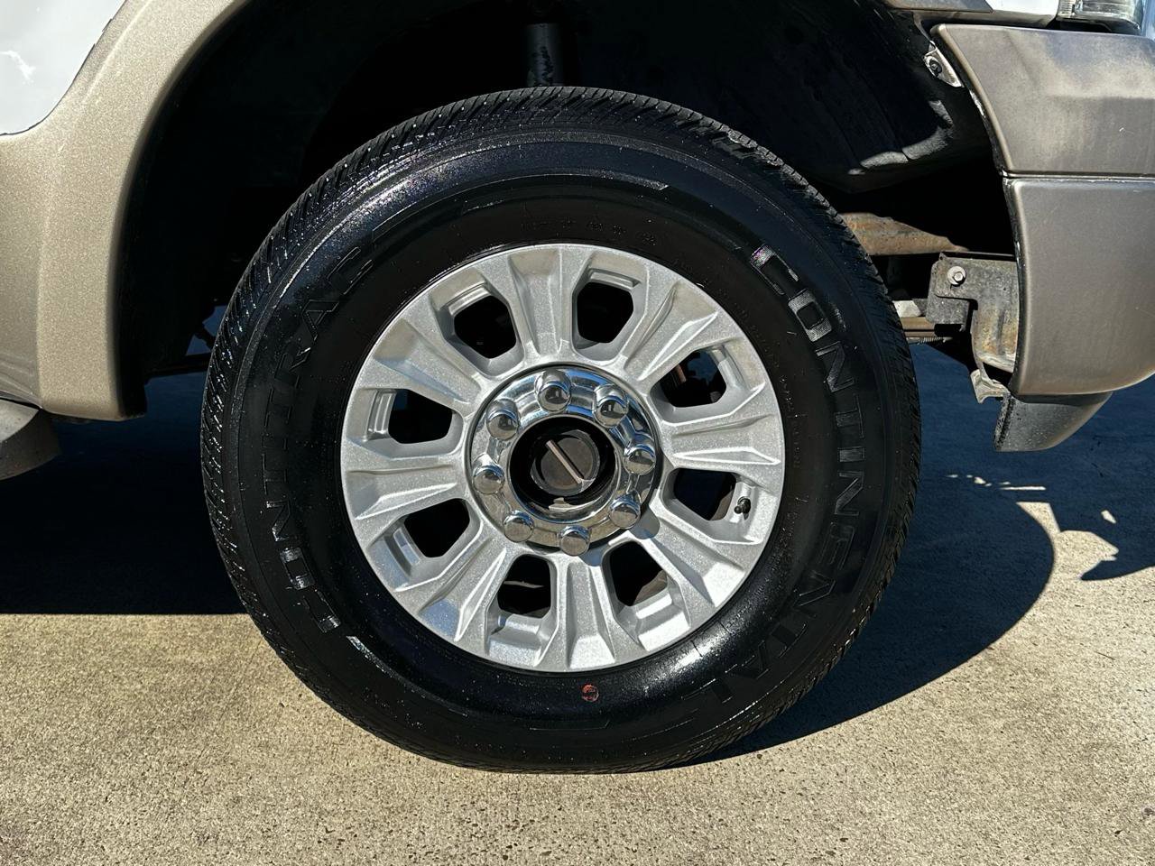 Used 2005 Ford Excursion Eddie Bauer image 51