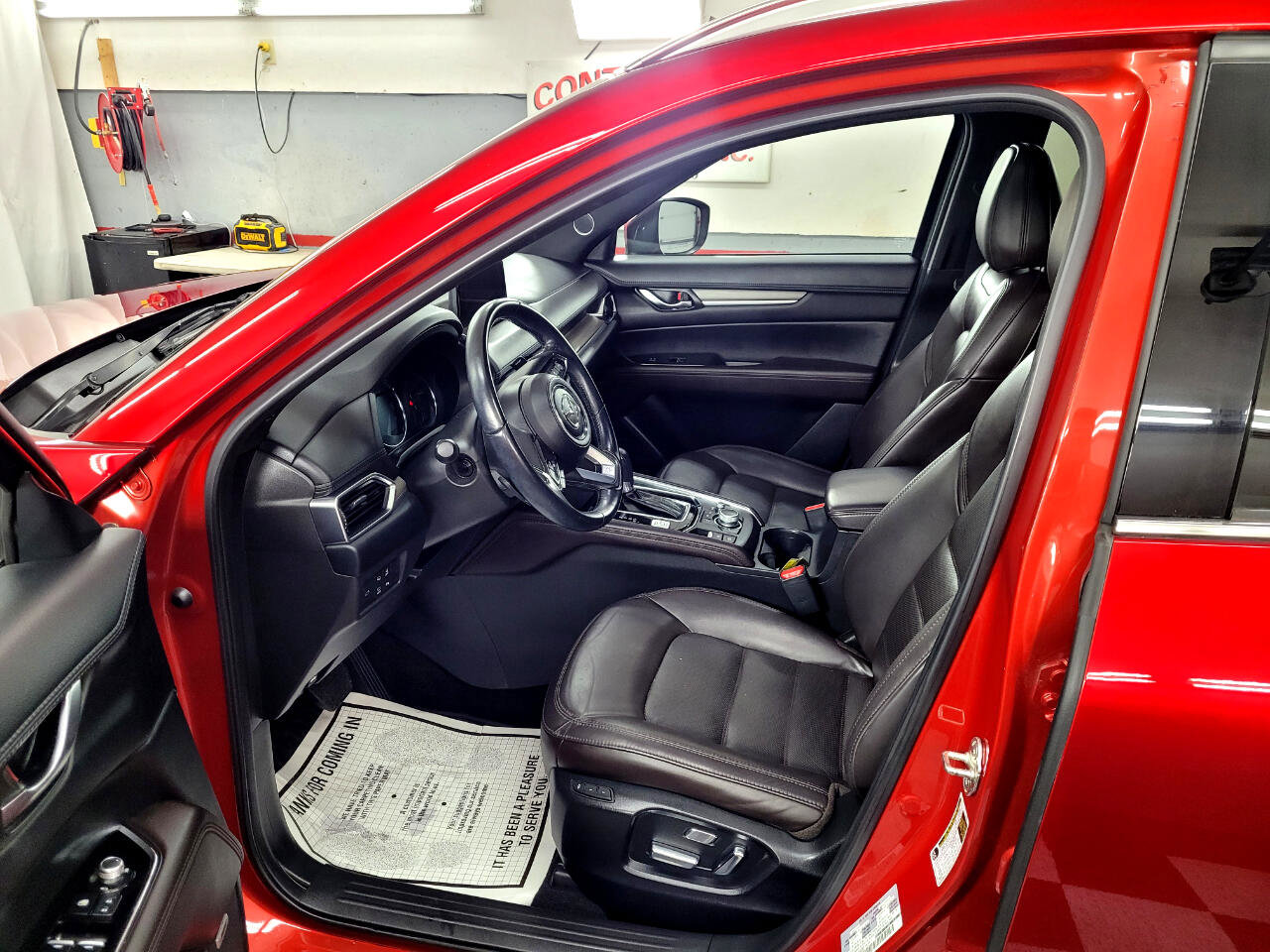 Used 2020 MAZDA CX-5 Signature image 8