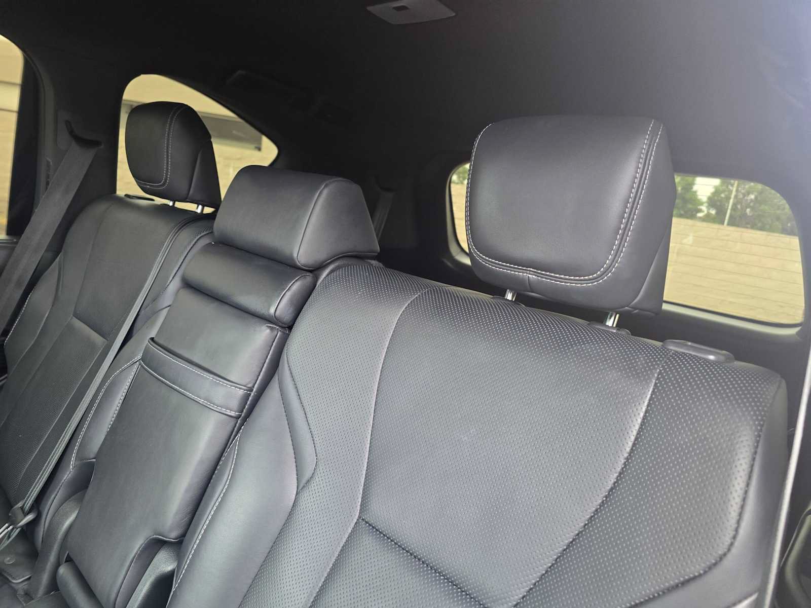 Used 2022 Lexus LX 600 4WD w/ Appearance Package image 19