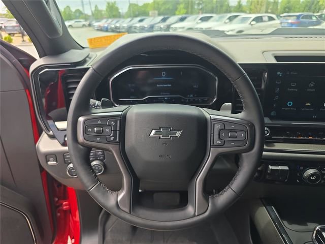 Used 2024 Chevrolet Silverado 1500 ZR2 w/ Technology Package AWD/4WD image 31