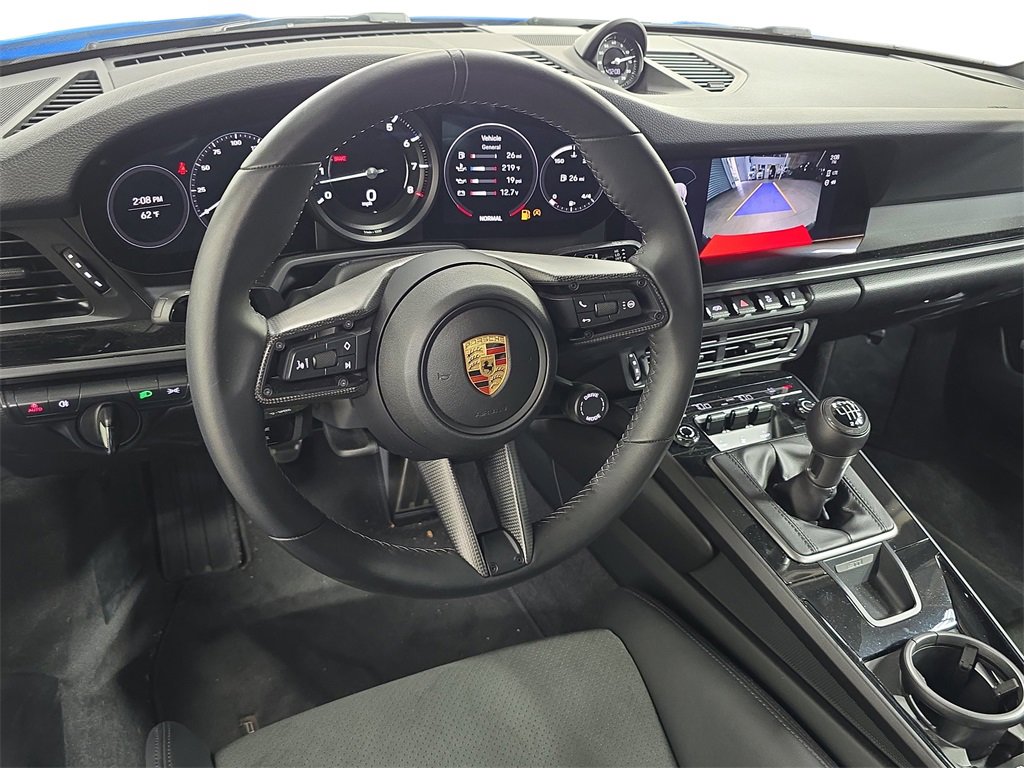 Used 2024 Porsche 911 Carrera T image 4