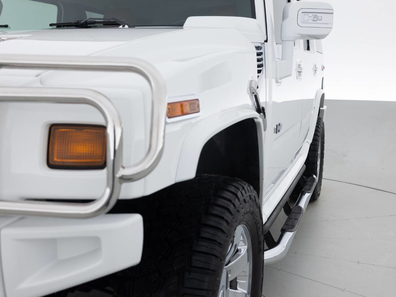 Used 2008 HUMMER H2 image 12